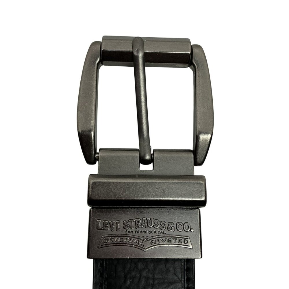 Levis Reversible Black Brown Leather Belt Mens 30-32 Coated Leather Top & Synthe
